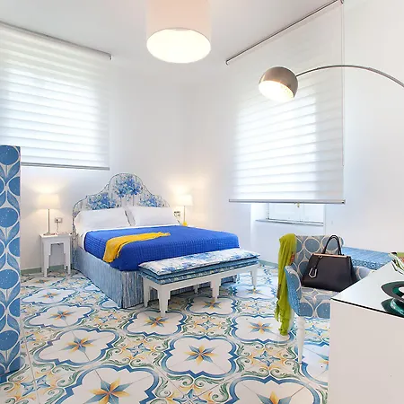 Relais Correale & Garden فندق مبيت وإفطار