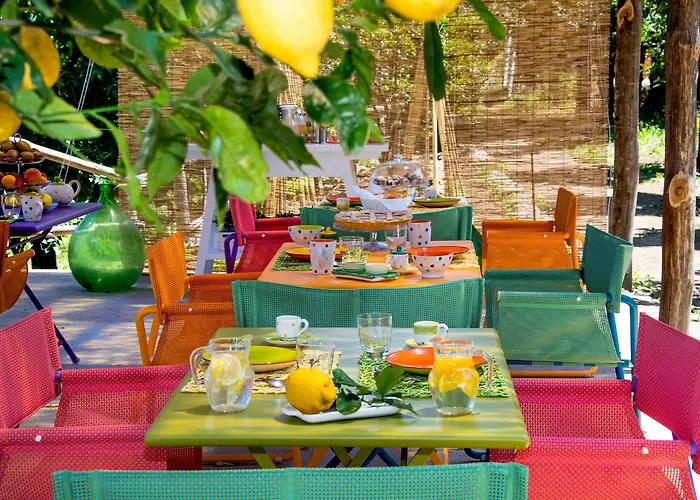 Relais Correale & Garden Bed and Breakfast