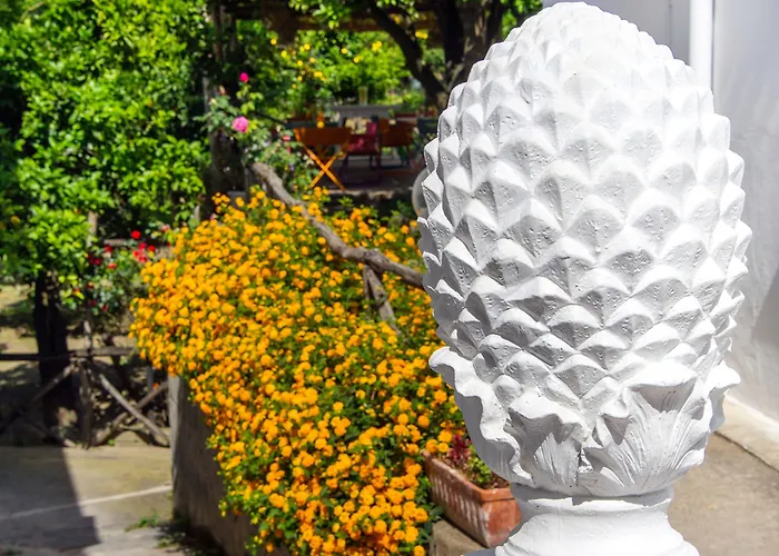 Panzió Relais Correale & Garden 4*