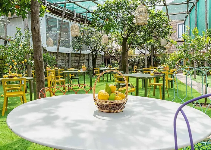 Bed and Breakfast Relais Correale & Garden