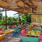 Bed & Breakfast Relais Correale & Garden 4*