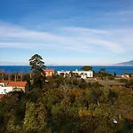 Relais Correale & Garden Bed & Breakfast Sorrento
