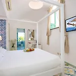 Relais Correale & Garden 4*
