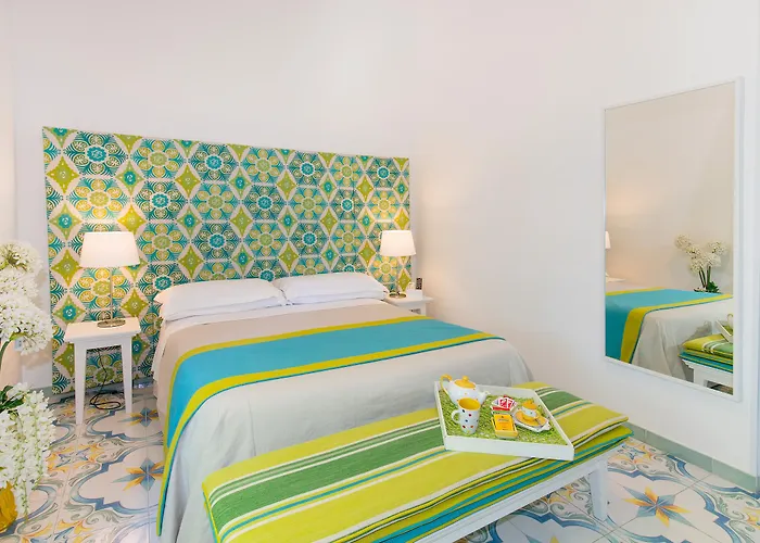 Relais Correale & Garden Bed & Breakfast