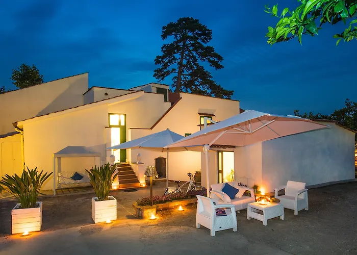 Relais Correale & Garden Bed & Breakfast 4*