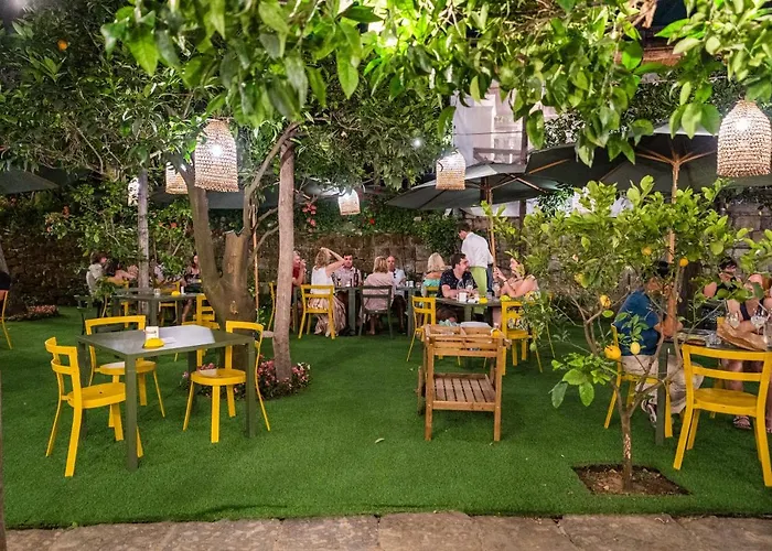 Relais Correale & Garden Bed & Breakfast 4*