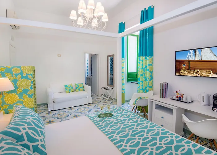 Relais Correale & Garden Bed & Breakfast 4*