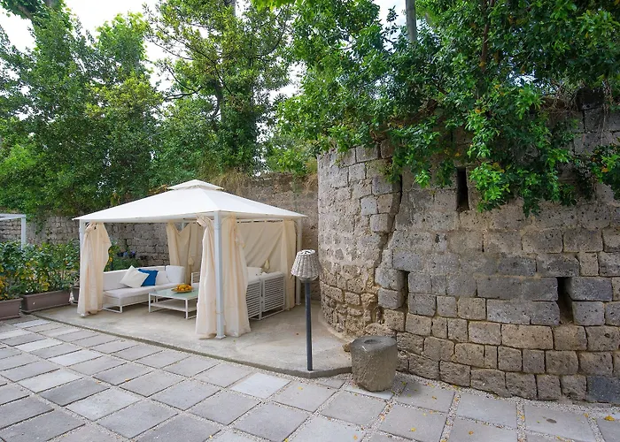 Relais Correale & Garden Bed & Breakfast 4*